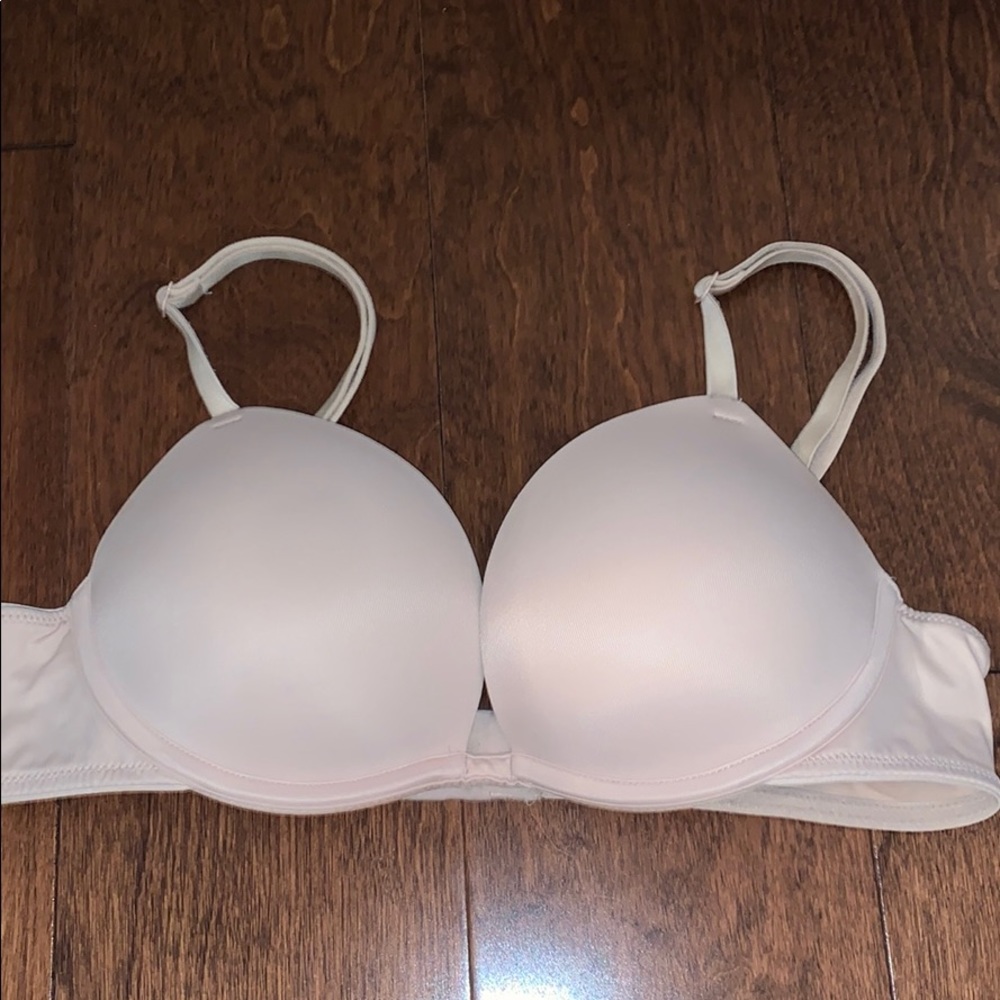 PINK Extra Push-Up Bra